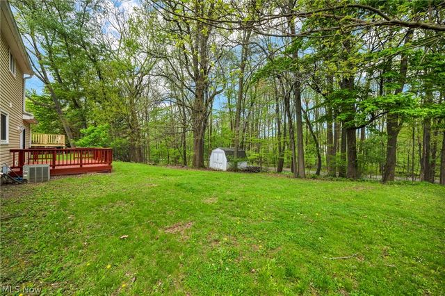 1668 Eisenhower, Brunswick, OH 44212