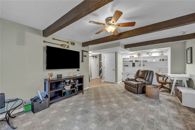 381 Bates Drive, Bay Village, OH 44140