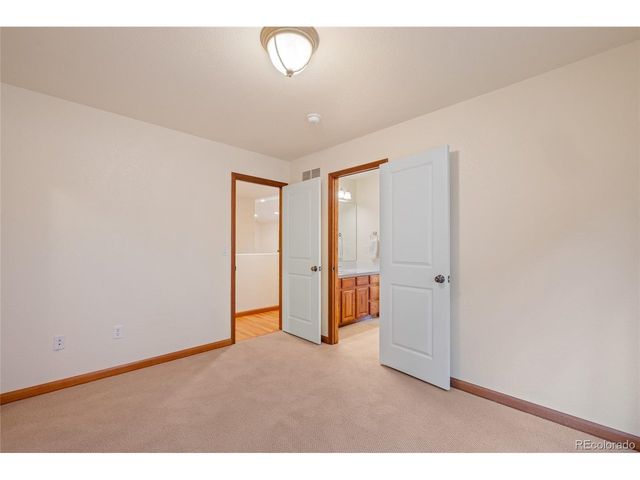4542 Obrien Dr, Loveland, CO 80538