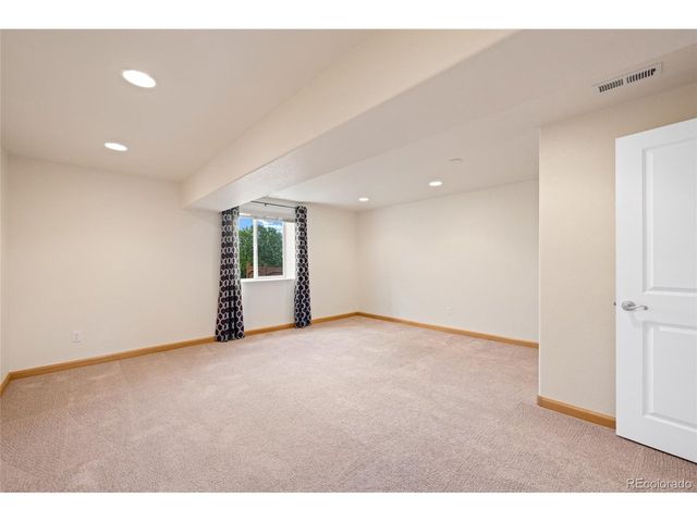 4542 Obrien Dr, Loveland, CO 80538