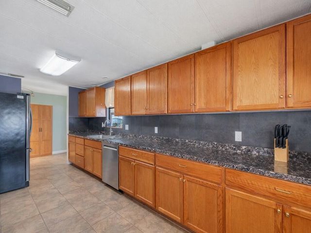 225 NE Forrest Court, Jensen Beach, FL 34957