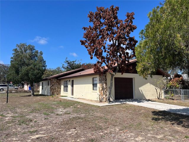 2052 W STRYKER ROAD, Avon Park, FL 33825