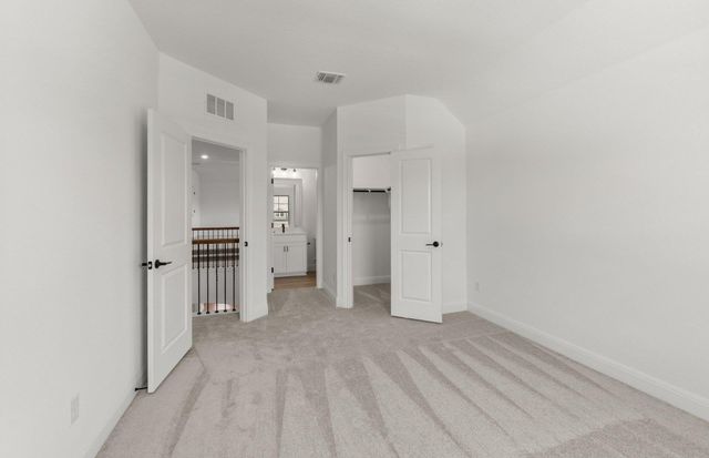 109 Bell Chime DR, Liberty Hill, TX 78642