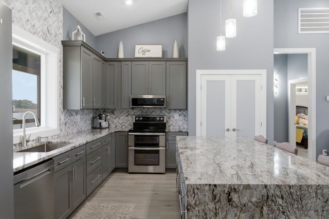 4520 Cedar Bluff Rd, Lebanon, TN 37087