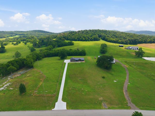4520 Cedar Bluff Rd, Lebanon, TN 37087