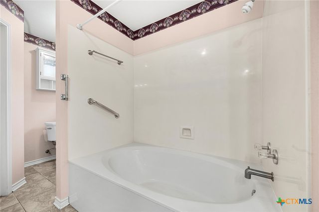 619 County Road 3420, Lampasas, TX 76550