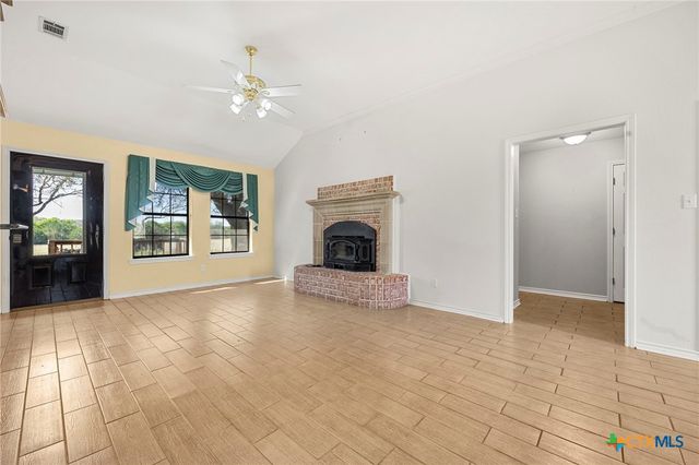 619 County Road 3420, Lampasas, TX 76550