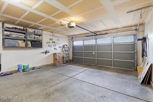 9420 S LEILA Lane, Phoenix, AZ 85041