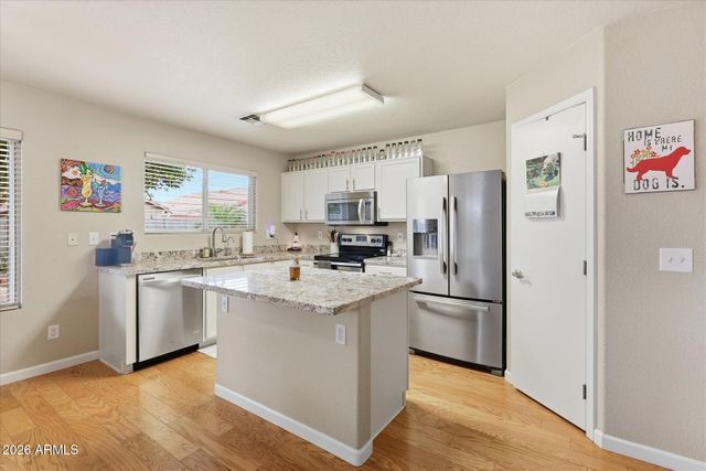 9420 S LEILA Lane, Phoenix, AZ 85041