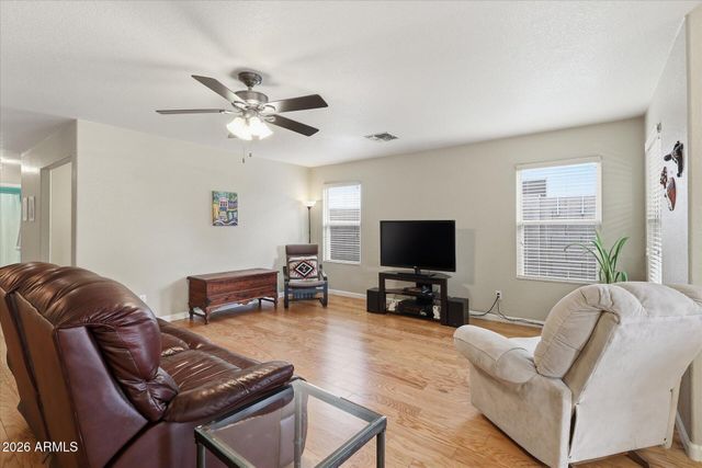 9420 S LEILA Lane, Phoenix, AZ 85041