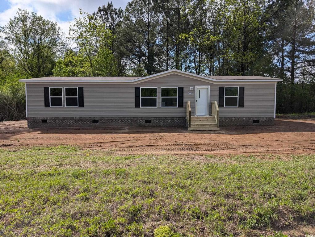 5772 Valley Forge Rd., Aynor, SC 29511