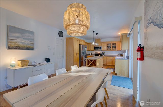 2705 N Sea Crest Avenue, Long Beach, WA 98631