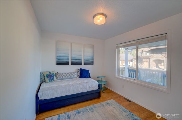 2705 N Sea Crest Avenue, Long Beach, WA 98631