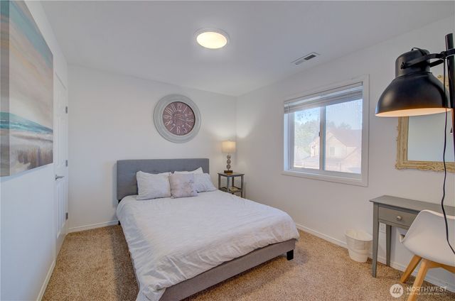 2705 N Sea Crest Avenue, Long Beach, WA 98631