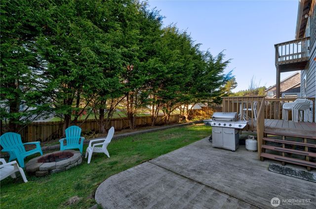 2705 N Sea Crest Avenue, Long Beach, WA 98631