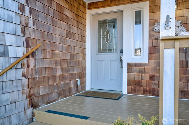 2705 N Sea Crest Avenue, Long Beach, WA 98631