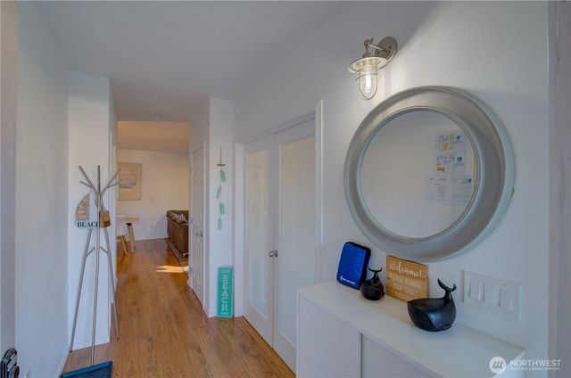 2705 N Sea Crest Avenue, Long Beach, WA 98631