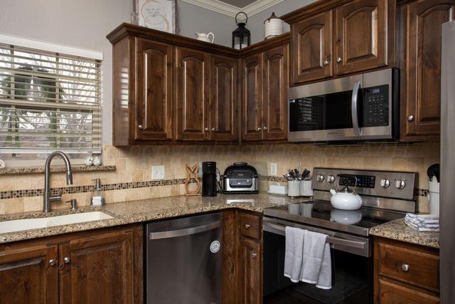 5902 S MILAM Street, Amarillo, TX 79118