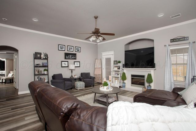 5902 S MILAM Street, Amarillo, TX 79118