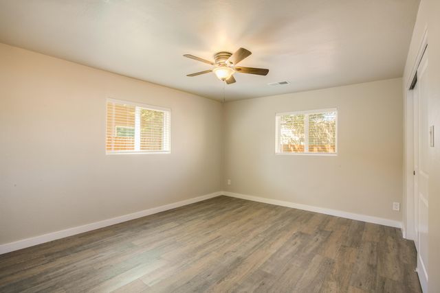 635 Adams Street NE, Albuquerque, NM 87110