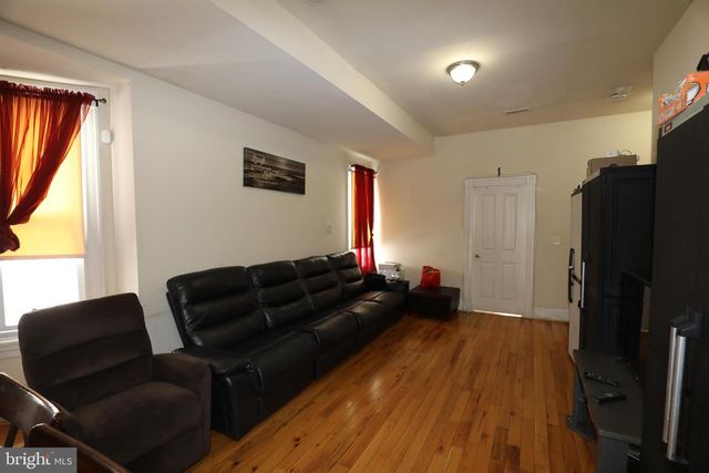 1812 GUILFORD AVE, Baltimore, MD 21202