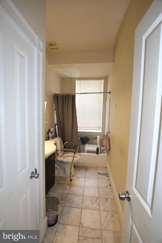 1812 GUILFORD AVE, Baltimore, MD 21202
