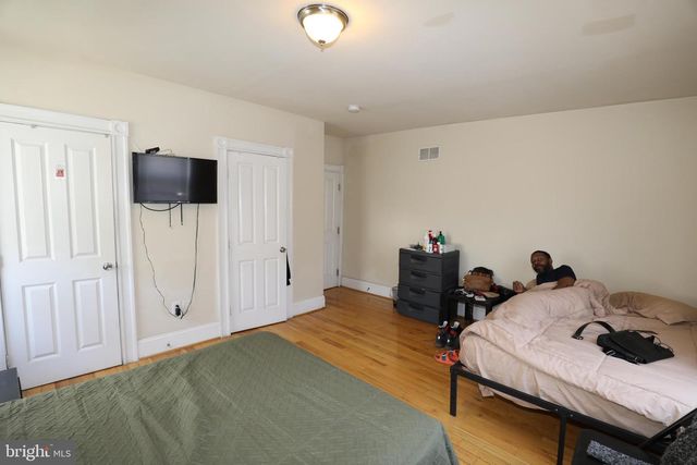 1812 GUILFORD AVE, Baltimore, MD 21202