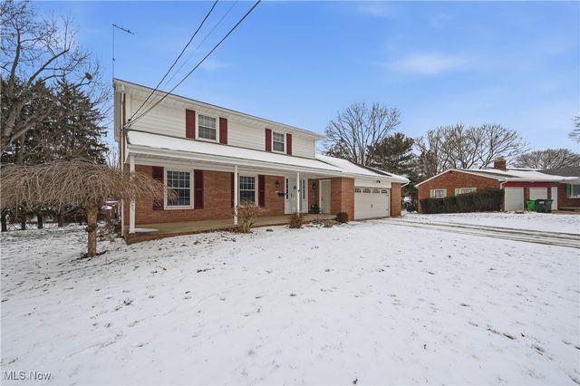 762 Summit Circle SE, North Canton, OH 44720