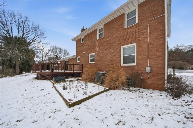 762 Summit Circle SE, North Canton, OH 44720