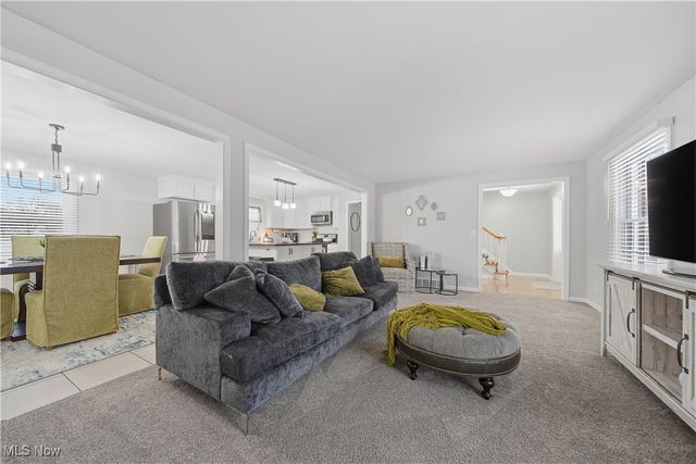 762 Summit Circle SE, North Canton, OH 44720