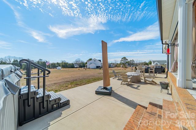 441 Edmunds Lane, Clover, SC 29710