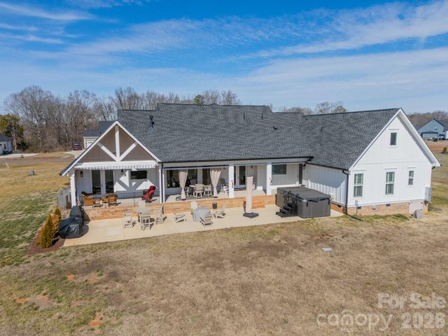 441 Edmunds Lane, Clover, SC 29710