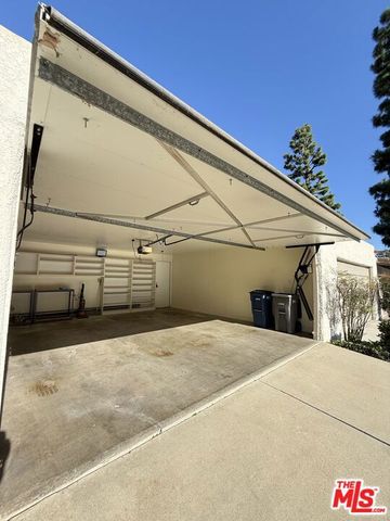 21 Oaktree Lane, Rolling Hills Estates, CA 90274