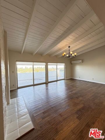 21 Oaktree Lane, Rolling Hills Estates, CA 90274