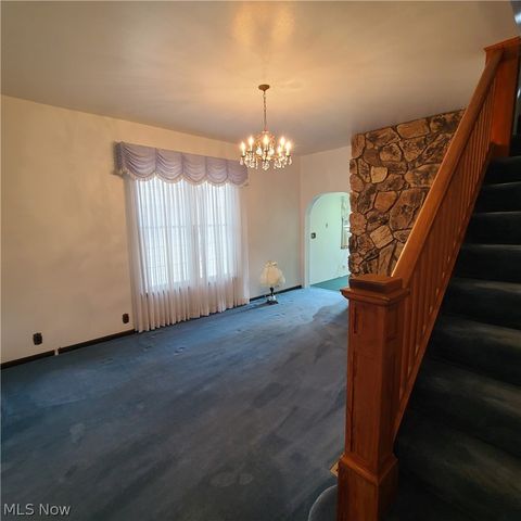 812 S Zane Highway, Martins Ferry, OH 43935