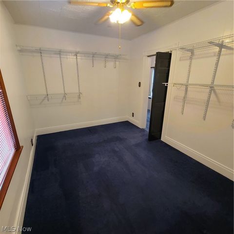 812 S Zane Highway, Martins Ferry, OH 43935