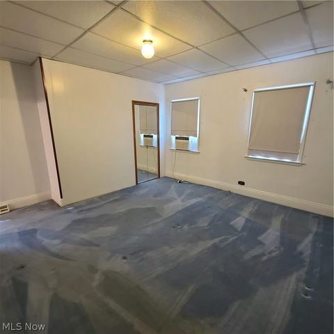 812 S Zane Highway, Martins Ferry, OH 43935