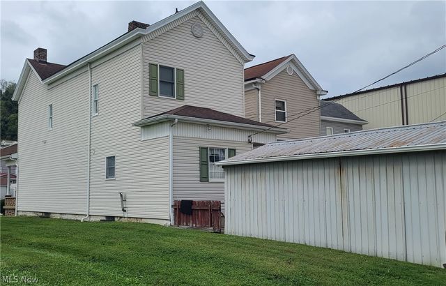 812 S Zane Highway, Martins Ferry, OH 43935