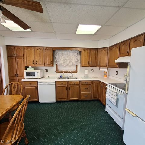 812 S Zane Highway, Martins Ferry, OH 43935