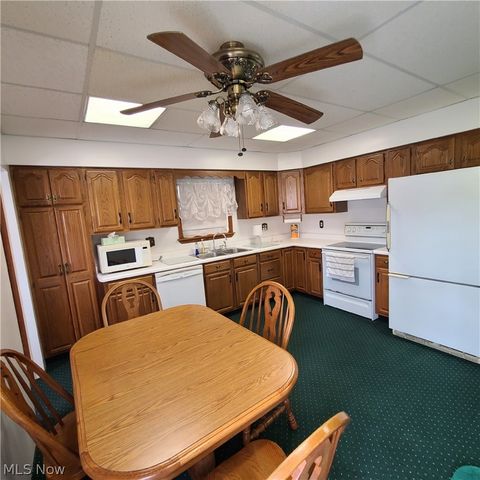 812 S Zane Highway, Martins Ferry, OH 43935