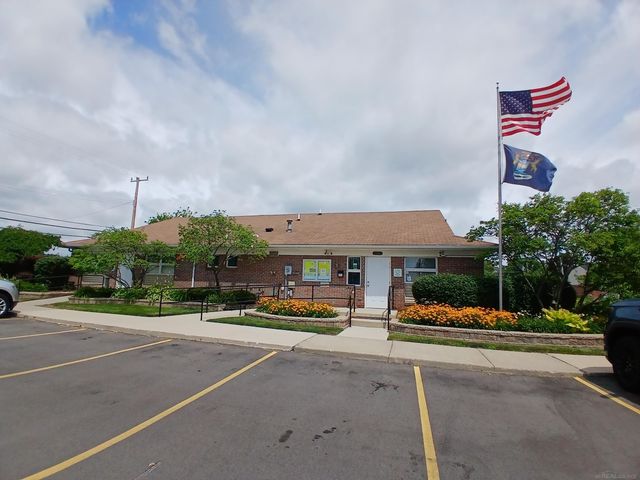 25934 Jeanette Court, Roseville, MI 48066