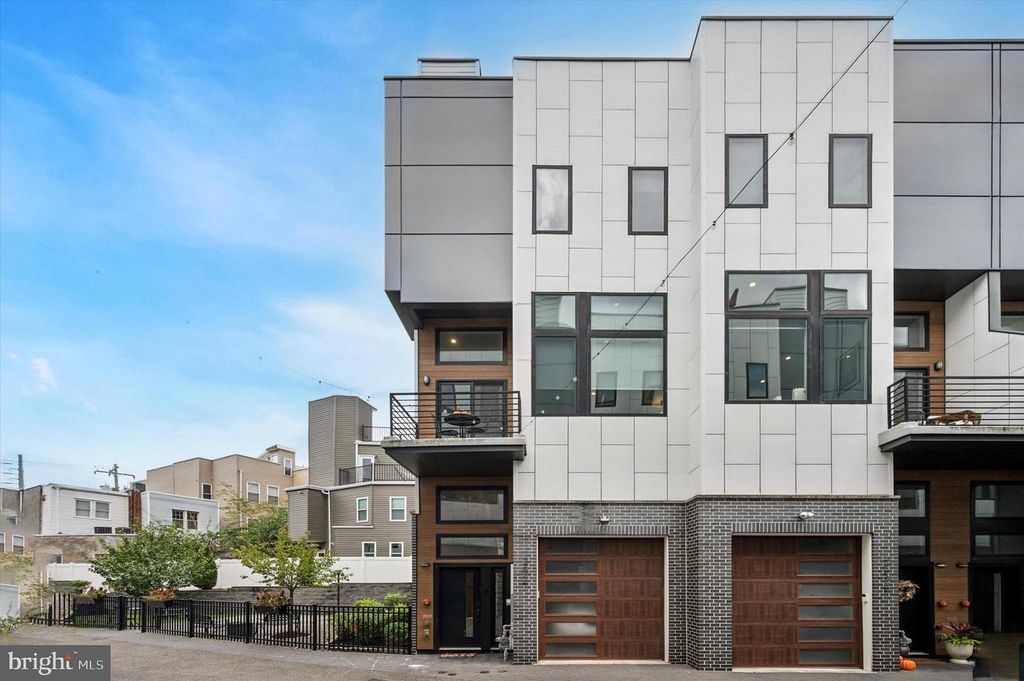 2537 GRADUATE SQ, Philadelphia, PA 19146