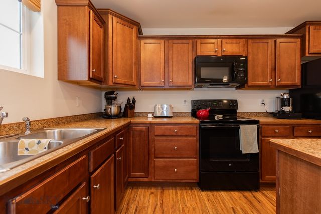 2329 Sturnella Lane, Belgrade, MT 59714