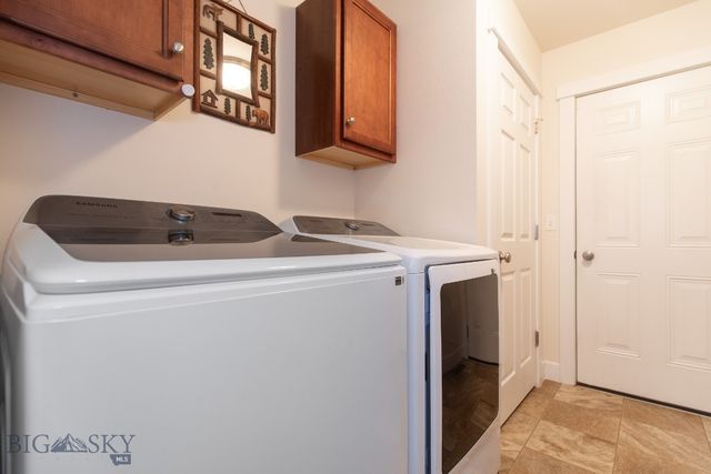 2329 Sturnella Lane, Belgrade, MT 59714