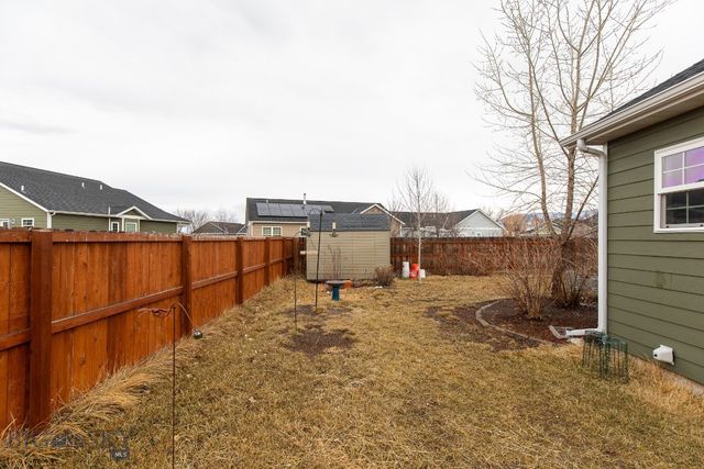 2329 Sturnella Lane, Belgrade, MT 59714