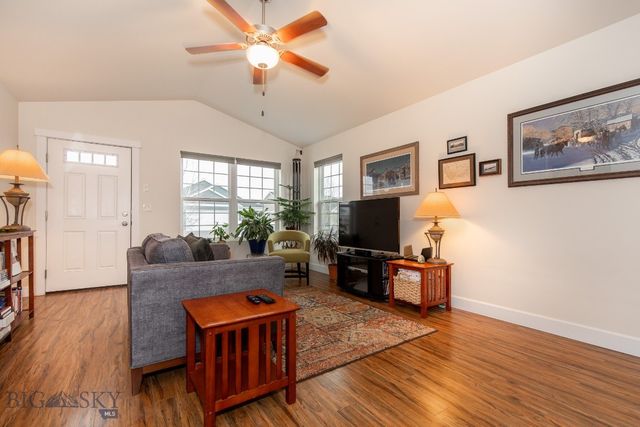 2329 Sturnella Lane, Belgrade, MT 59714