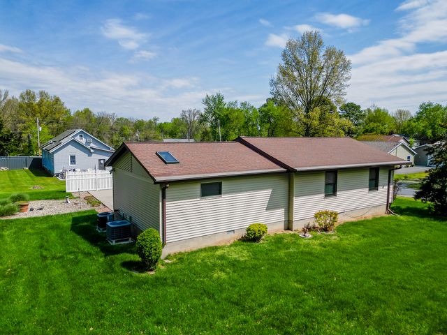 603 Willow Street, Carterville, IL 62918