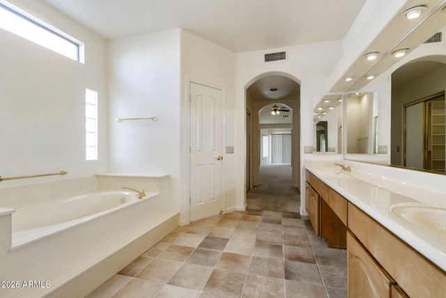 9024 E CEDAR WAXWING Drive, Sun Lakes, AZ 85248