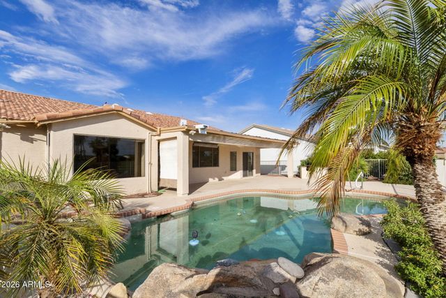 9024 E CEDAR WAXWING Drive, Sun Lakes, AZ 85248