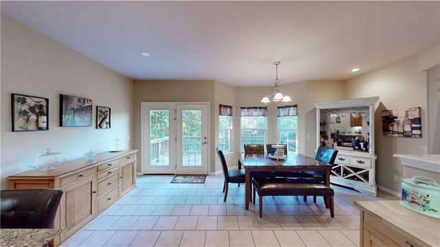 1 Totton Lane, Bella Vista, AR 72714